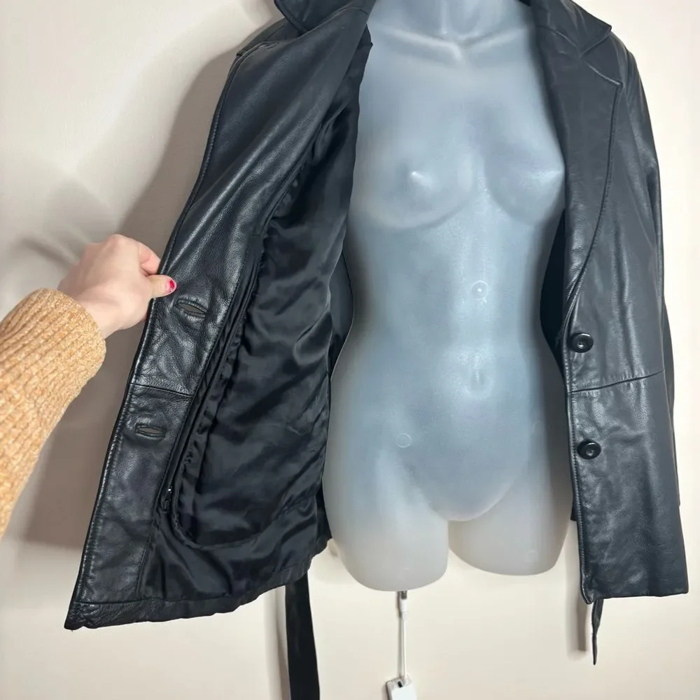 Wilsons 100% Leather Women's Black Belted Jacket size large zip in liner 90s